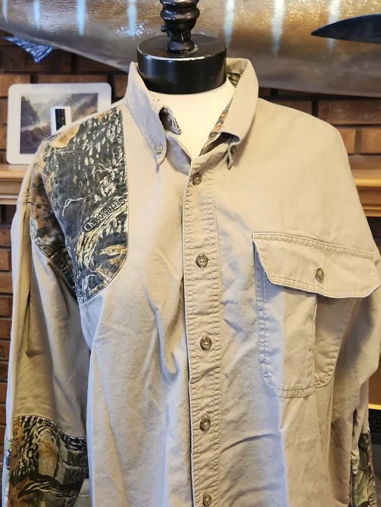 Cabela's Tan Camo Accent Button Down Collar Shirt Size XL Tall Hunting Outdoors - Picture 2 of 10